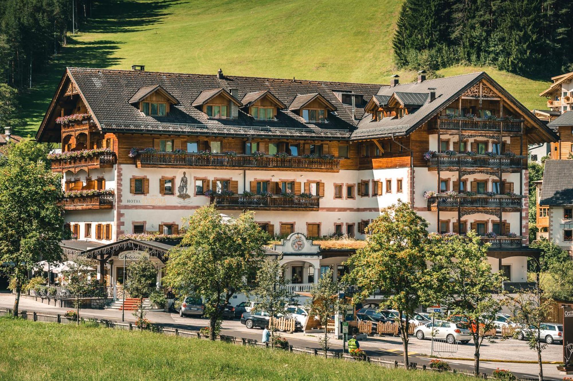 Kristallhotel Corona-Krone San Vigilio Di Marebbe Exterior foto